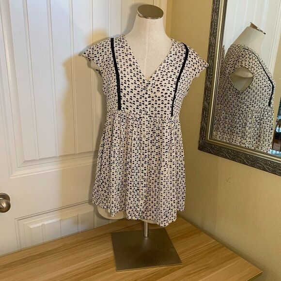 VanessaVirginia Women's Black & White Heart Button Down Cap Sleeve Top Size XS - Picture 9 of 9